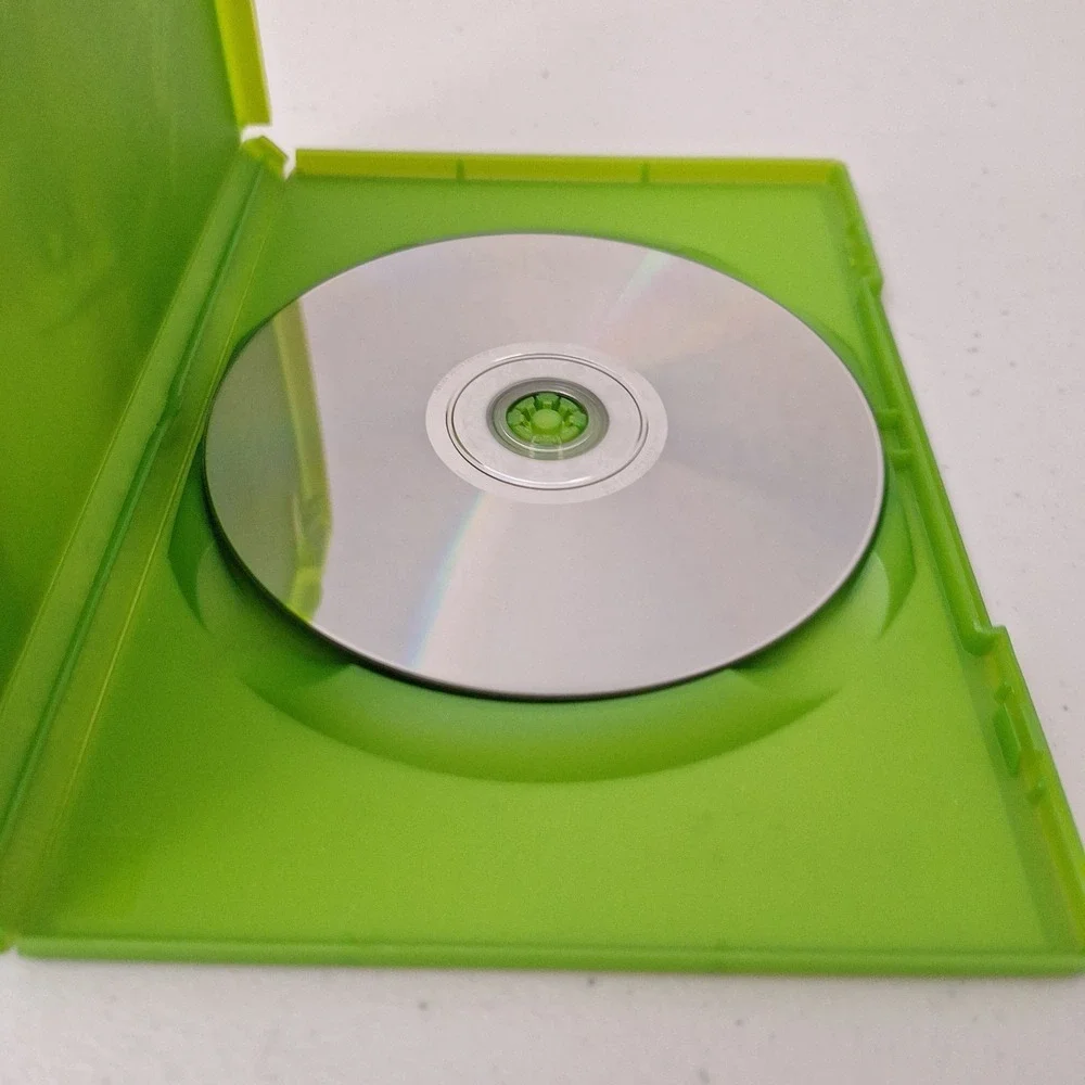 Lara Croft: Tomb Raider Legend (Xbox 360) W/ Original Case No Manual See Desc.